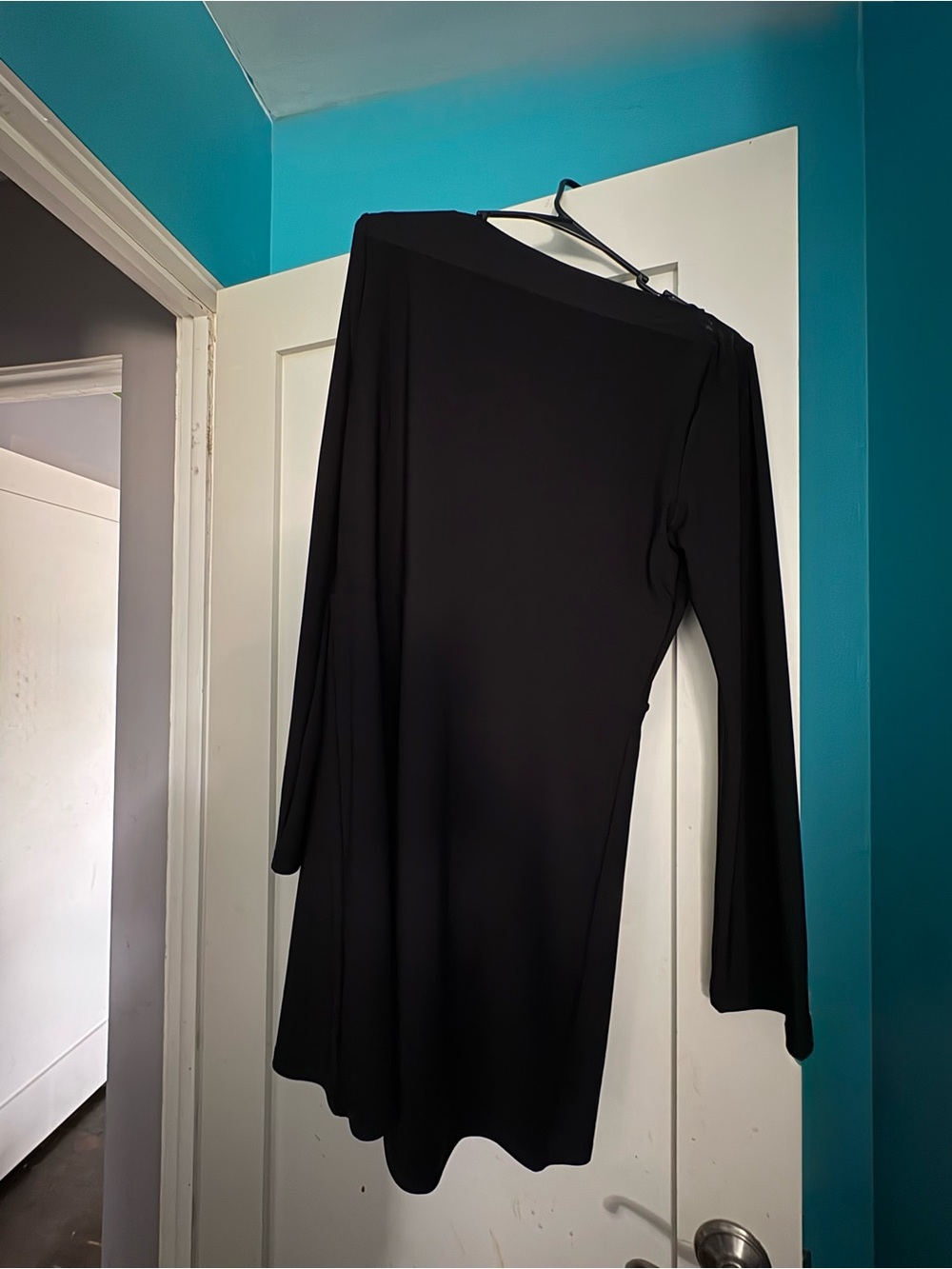 Aritzia Babaton Swan Mini Dress NWT-black - Picture 6 of 8